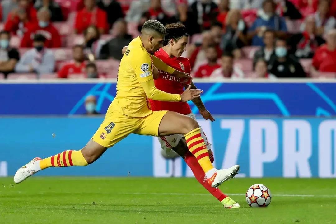 冲刺阶段本菲卡备战社区盾，遗憾出局细节曝光，气氛紧张，年轻球员得到机会(本菲卡足球俱乐部主力阵型分析最新)-友博网址