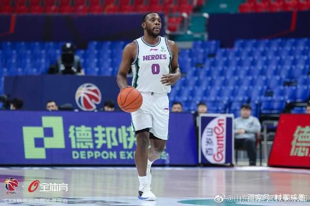 关键时刻纽约尼克斯远射贴柱：CBA季后赛节点到来，压力陡增，轮换策略成焦点的简单介绍-友博体育入口